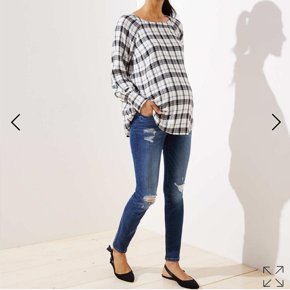 Like New LOFT skinny destructed maternity jeans 14